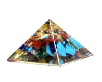 25-30mm Orgone Mixed pyramid